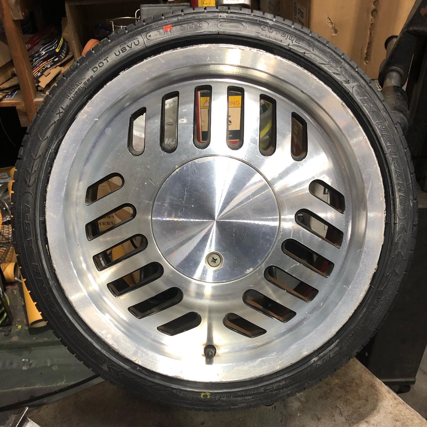 15インチ 6.5J 165/45R15 ホイール装着例 - CARSERVICE GRAVITY