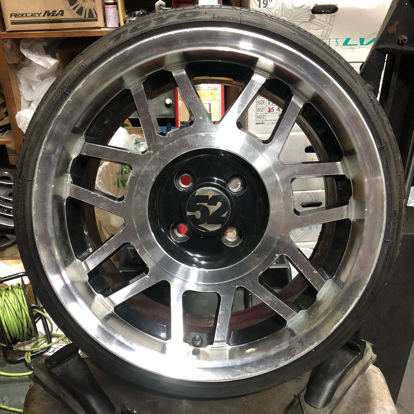 16インチ 8J 165/45R16 ホイール装着例 - CARSERVICE GRAVITY