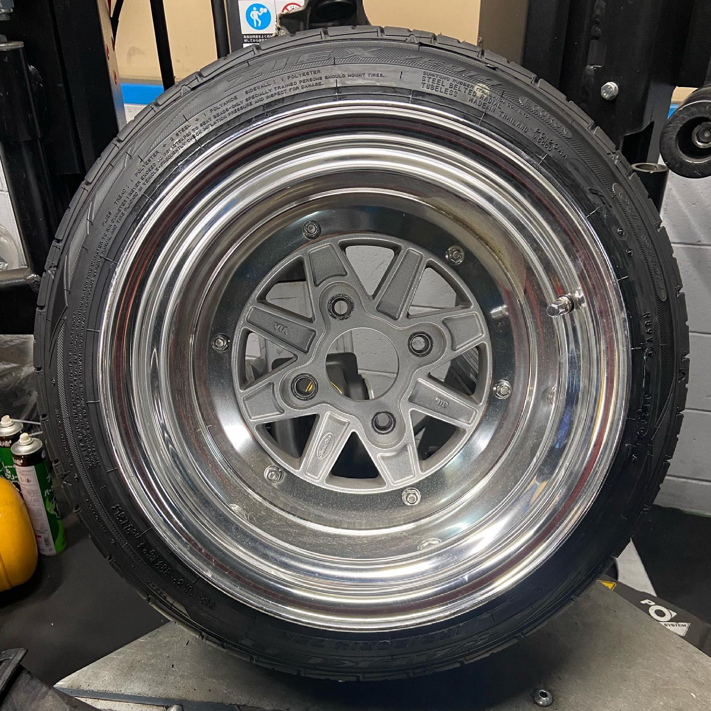 14インチ 9J 165/60R14 ホイール装着例 - CARSERVICE GRAVITY