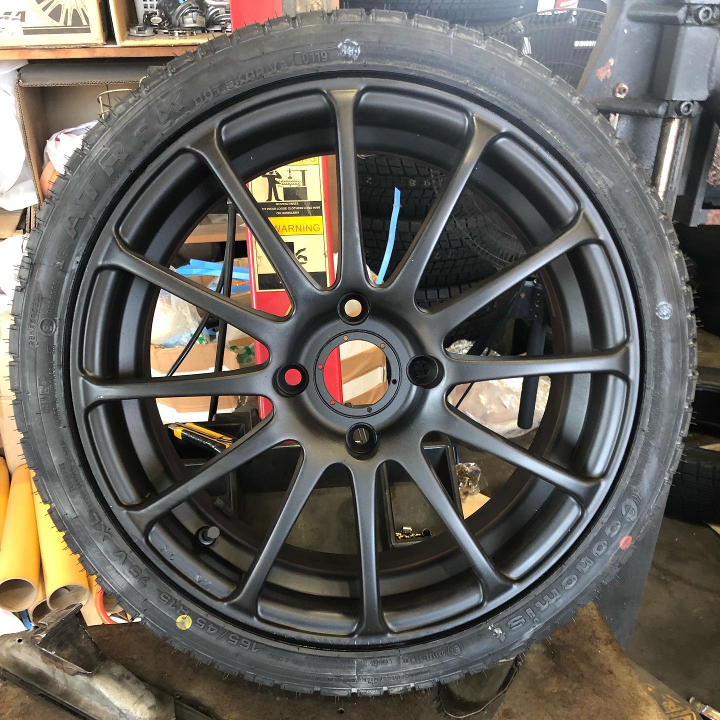 15インチ 5.5J 165/45R15 ホイール装着例 - CARSERVICE GRAVITY