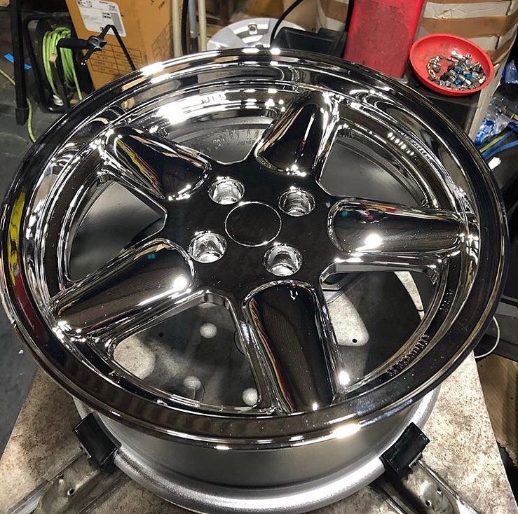 16インチ 7.5J 195/45R16 ホイール装着例 - CARSERVICE GRAVITY