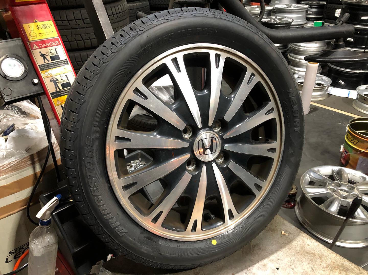 15インチ 4.5J 165/55R15 ホイール装着例 - CARSERVICE GRAVITY