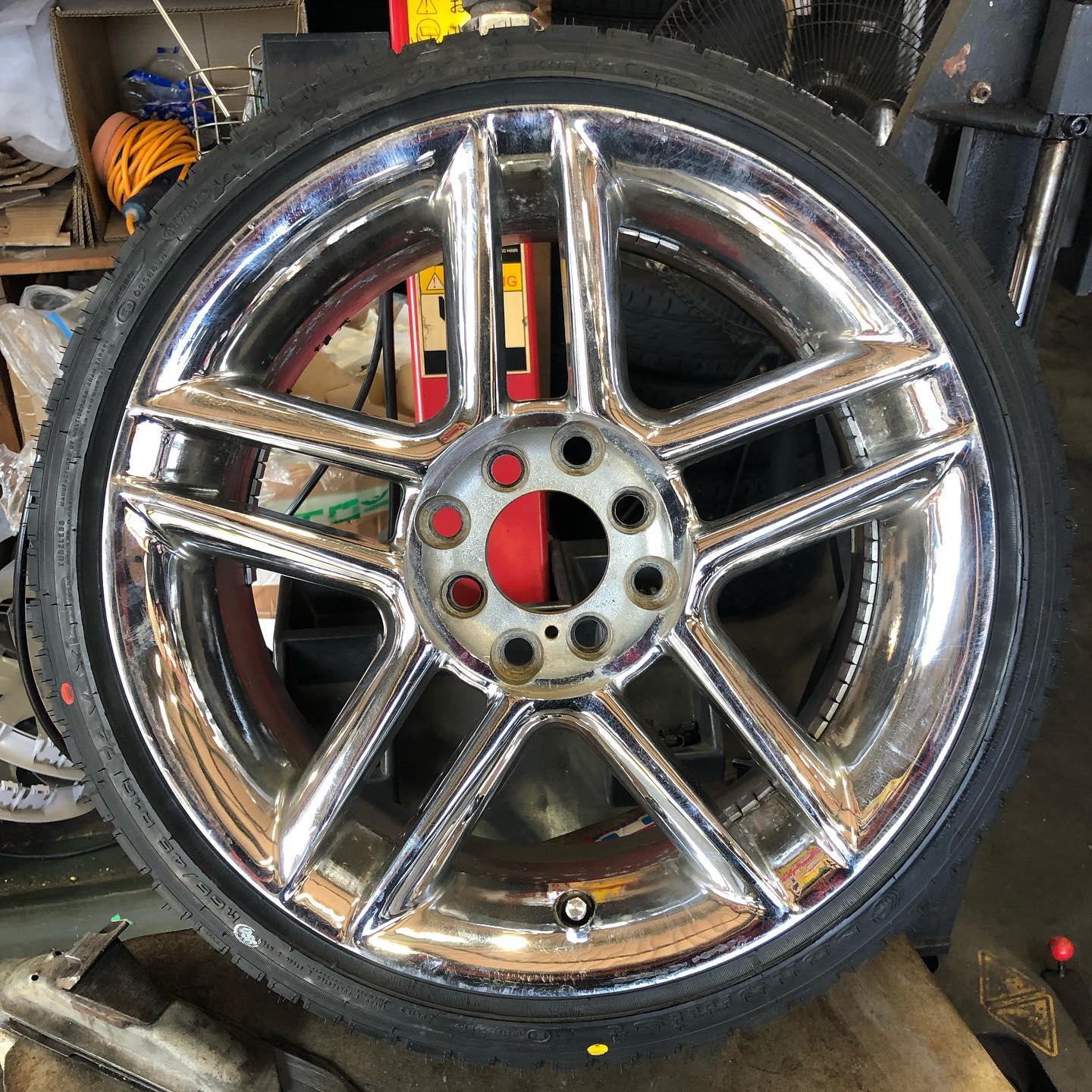 16インチ 7J 165/45R16 ホイール装着例 - CARSERVICE GRAVITY