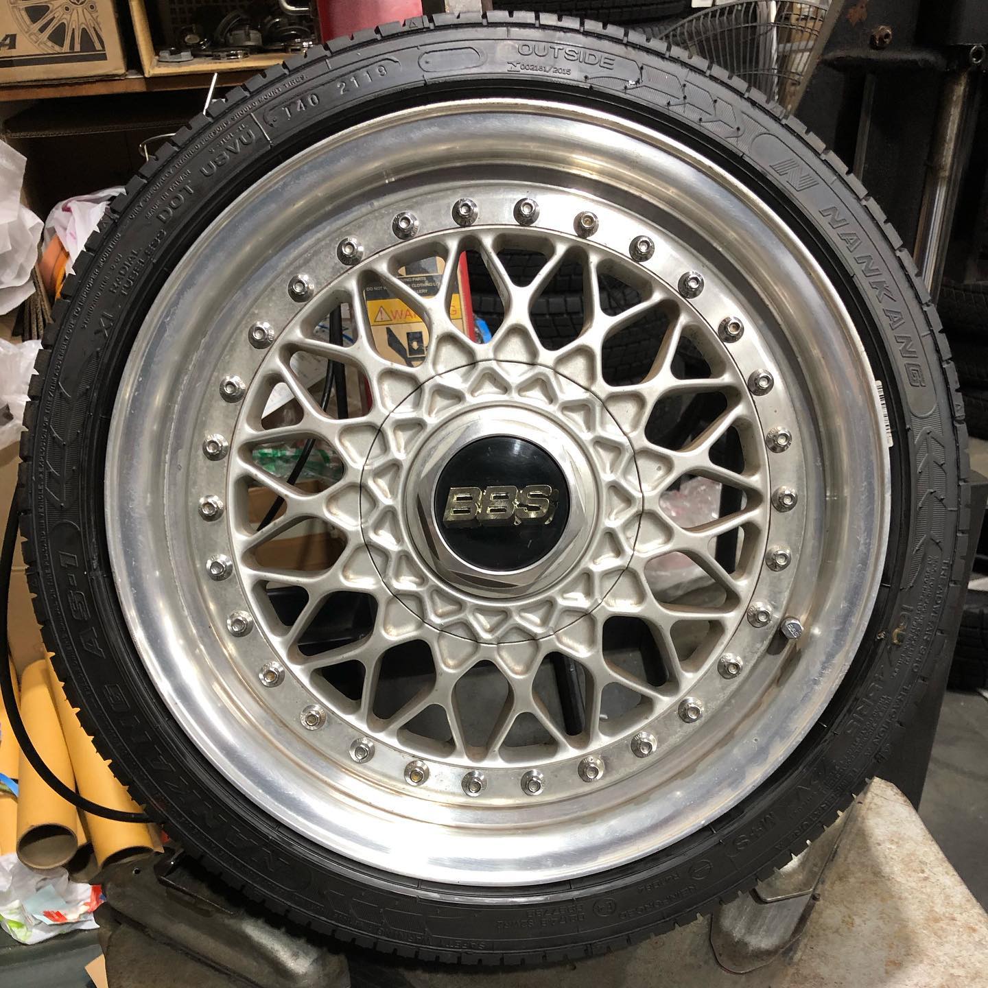 15インチ 6J 165/45R15 ホイール装着例 - CARSERVICE GRAVITY