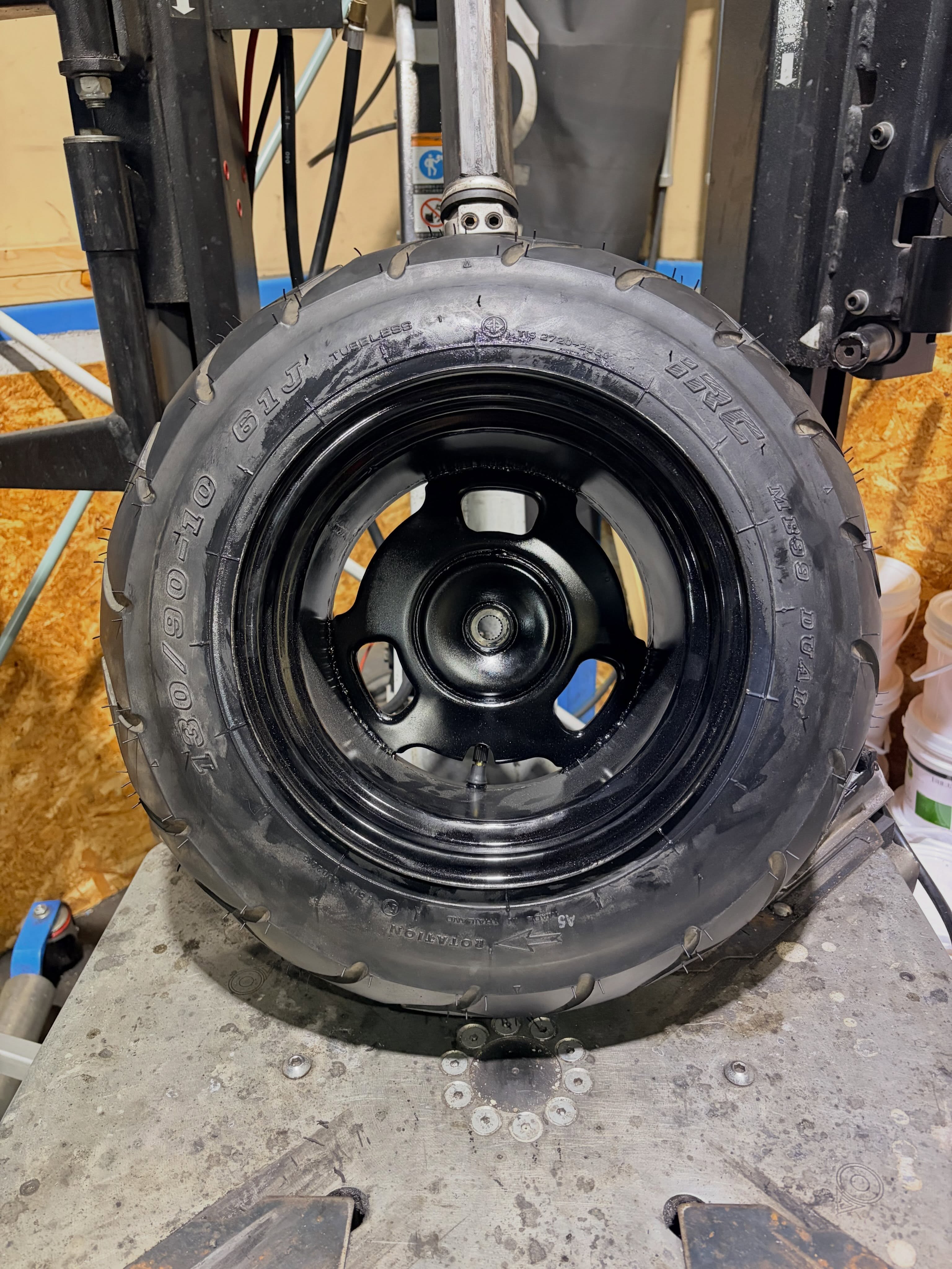10インチ 7J 130/90R10 ホイール装着例 - CARSERVICE GRAVITY